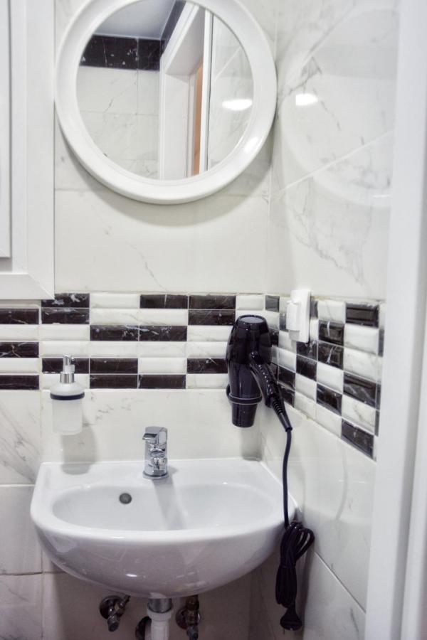 Dionisooss Apartment Athen Exterior foto